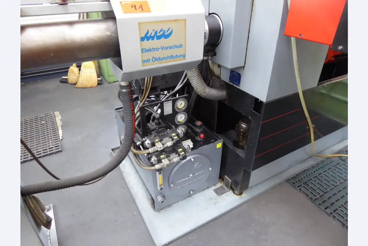 metal working machinery for the production of shearing systems-9