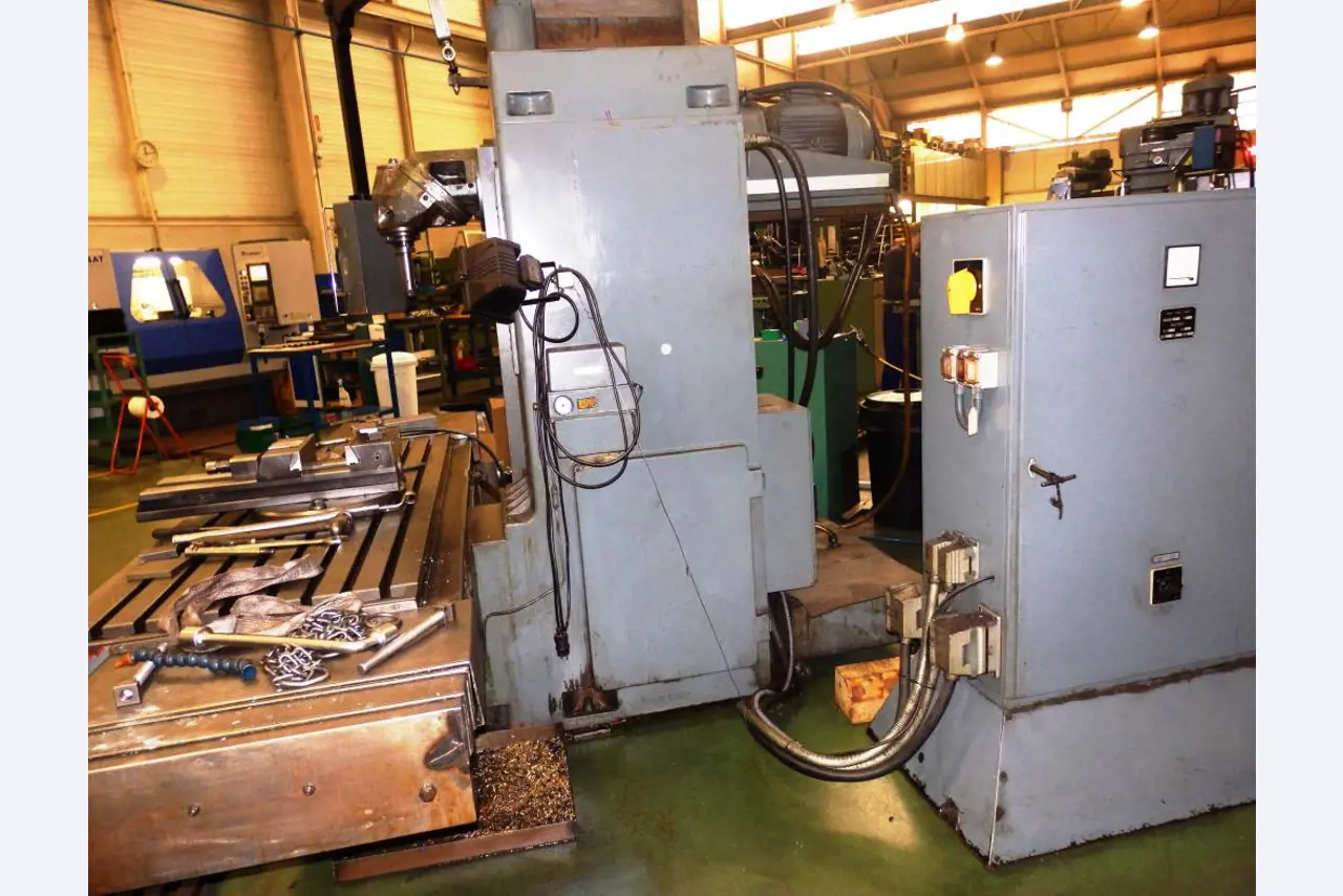 Metalworking Workshop Machinery-21