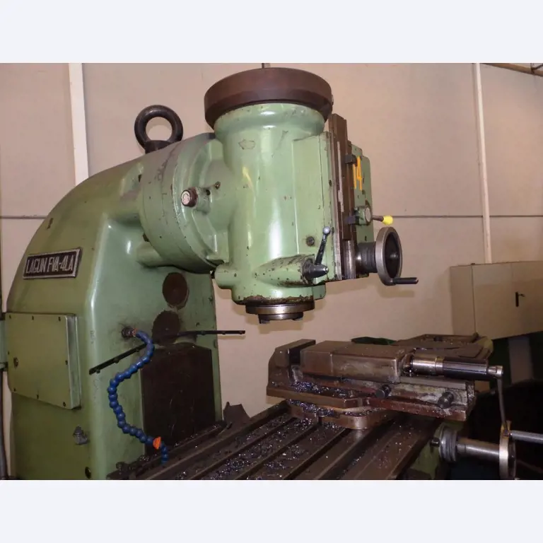Metalworking Workshop Machinery-40