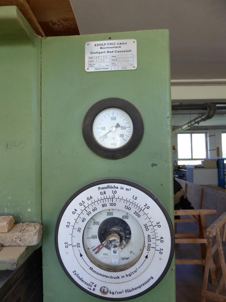 well-maintained woodworking machinery-4