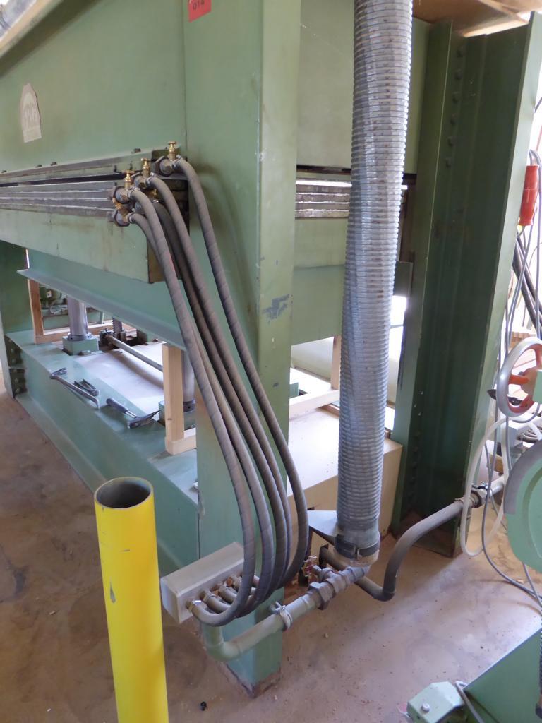 well-maintained woodworking machinery-5