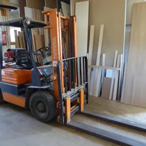 Gas forklift truck Toyota 42-5P025