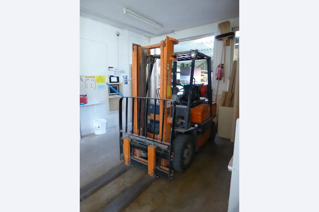 des machines à bois bien entretenues-2