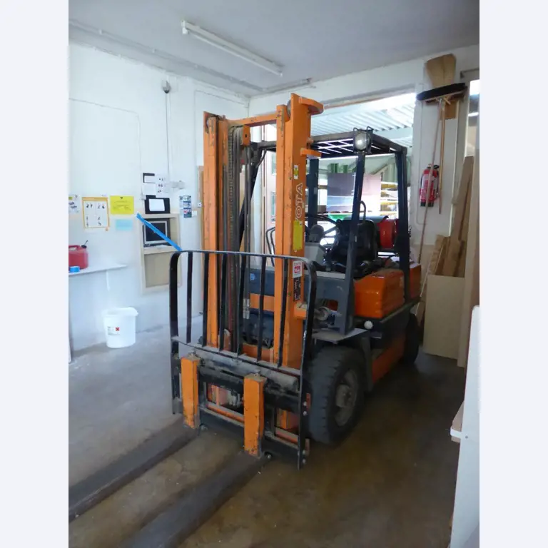 des machines à bois bien entretenues-2