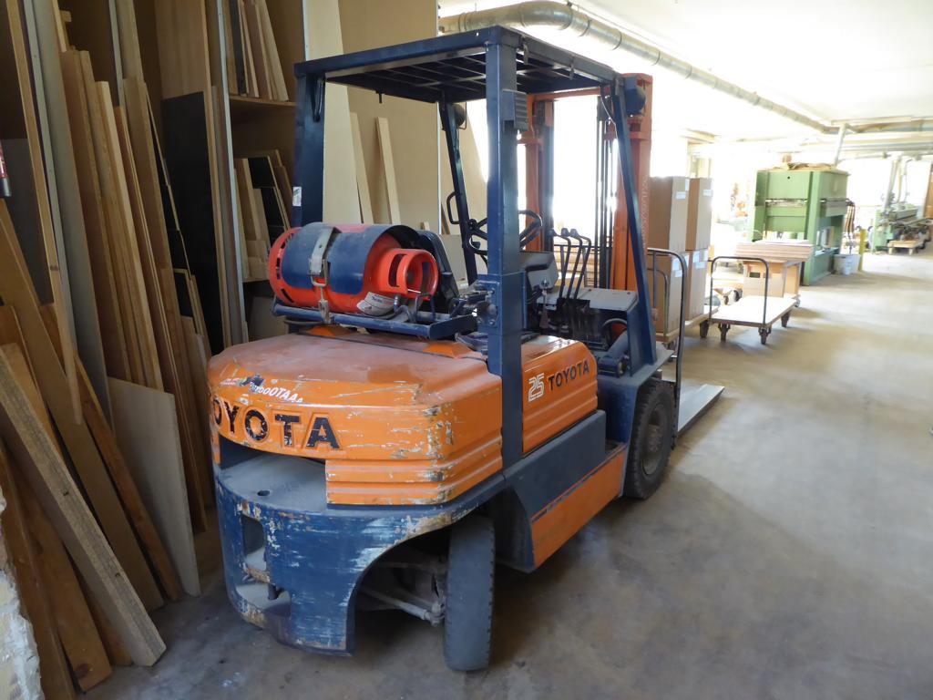 des machines à bois bien entretenues-3