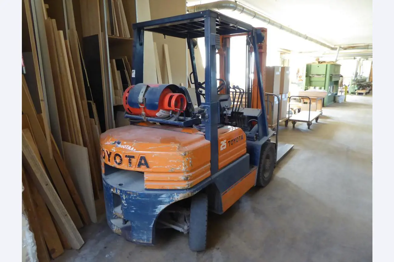 des machines à bois bien entretenues-3