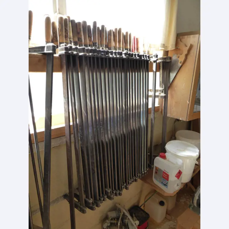 well-maintained woodworking machinery-2