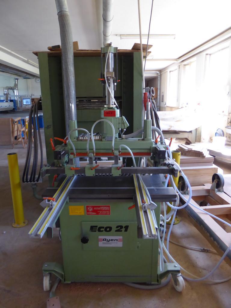well-maintained woodworking machinery-1