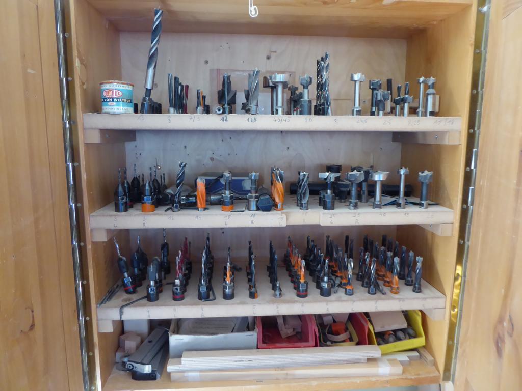 well-maintained woodworking machinery-5