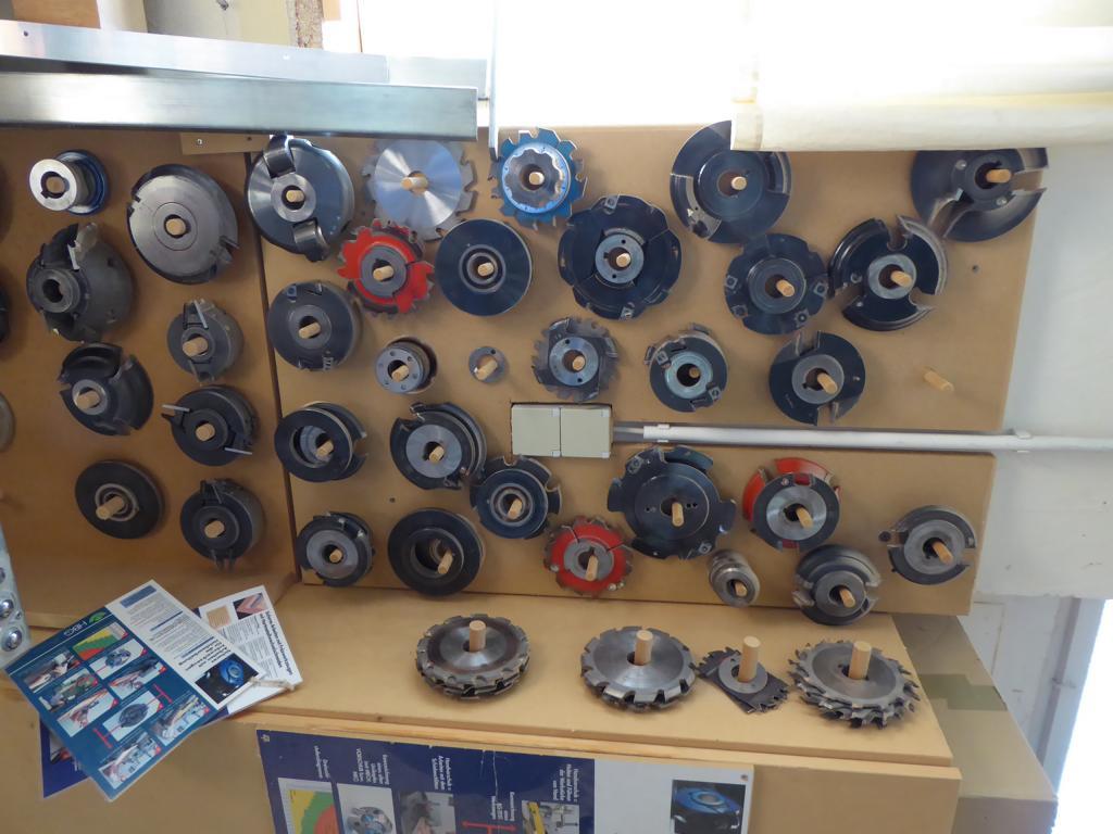 máquinas para trabalhar madeira bem conservadas-6