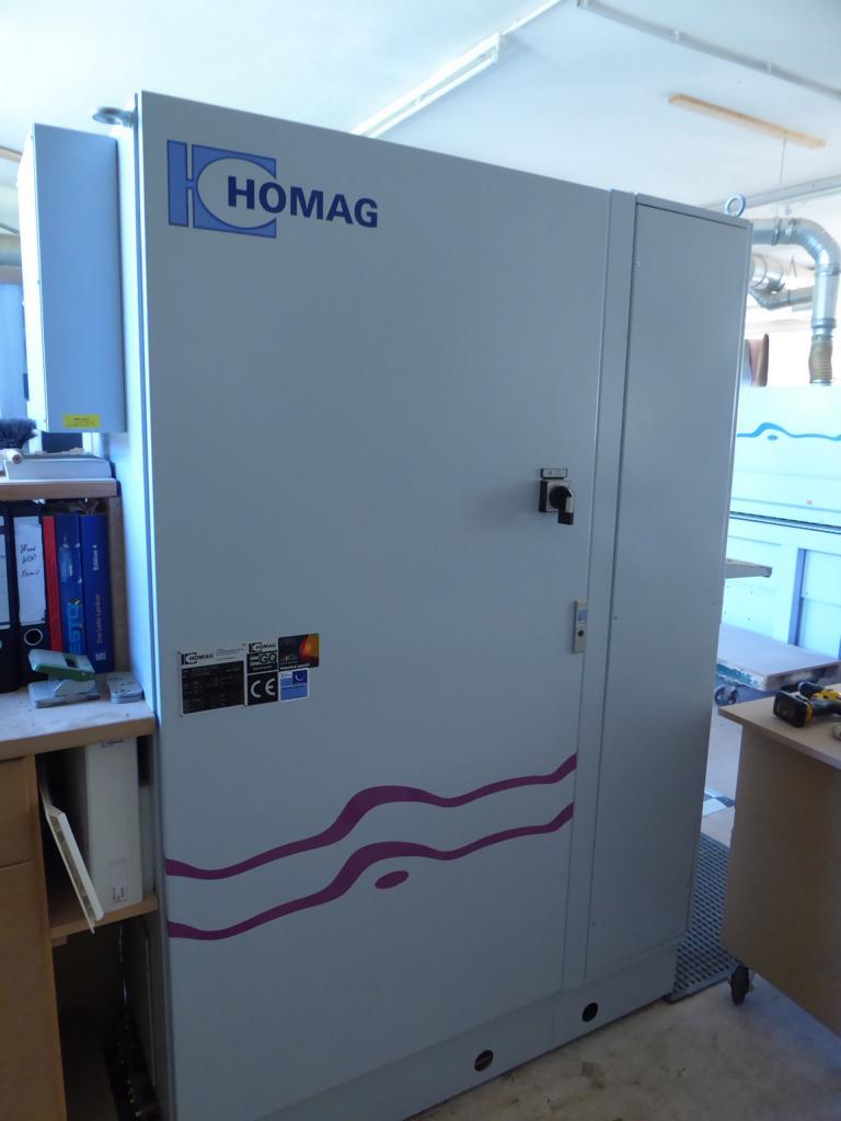 des machines à bois bien entretenues-11