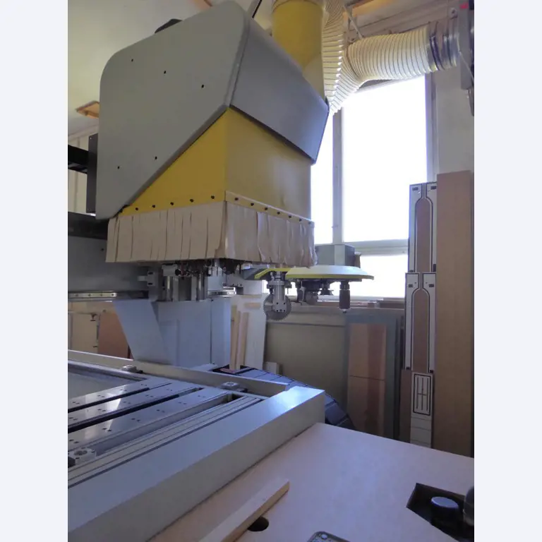 well-maintained woodworking machinery-6