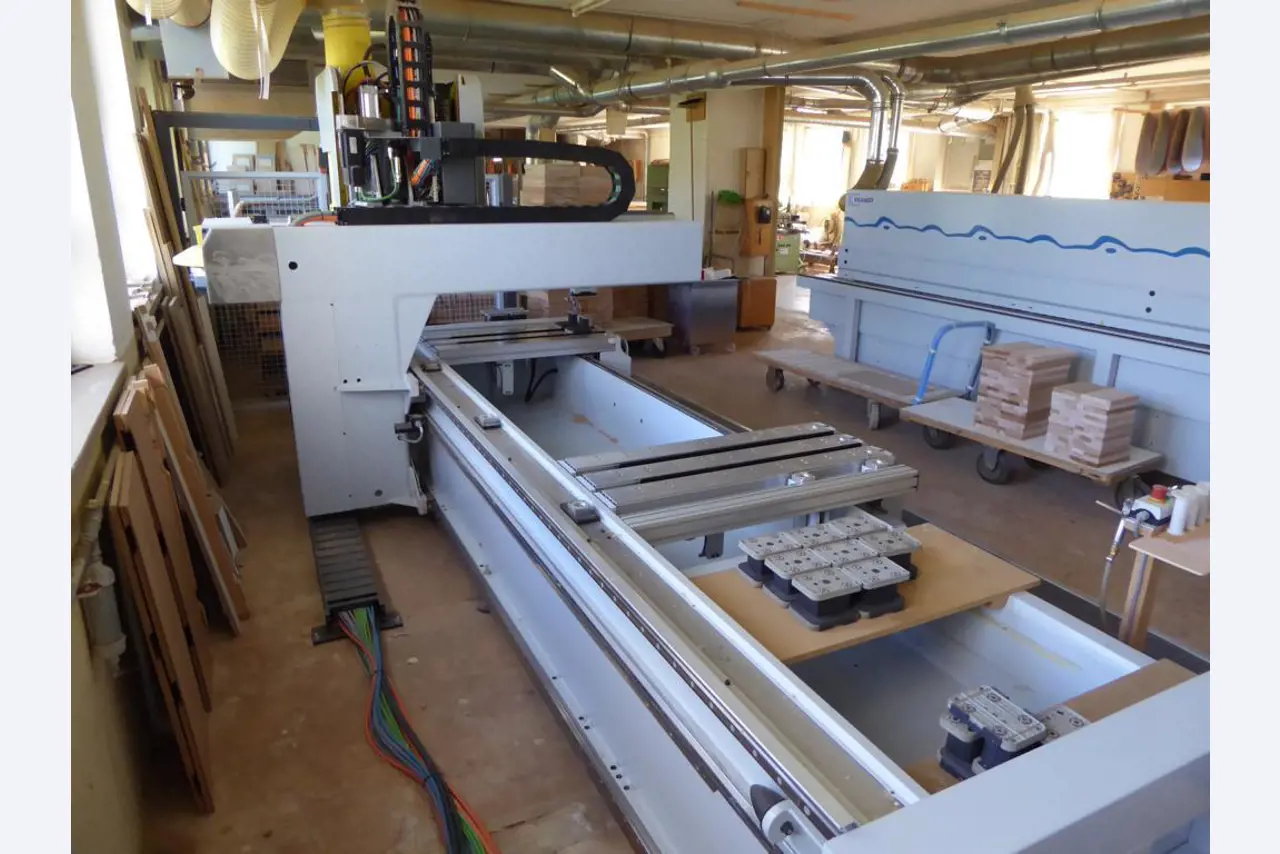 well-maintained woodworking machinery-9