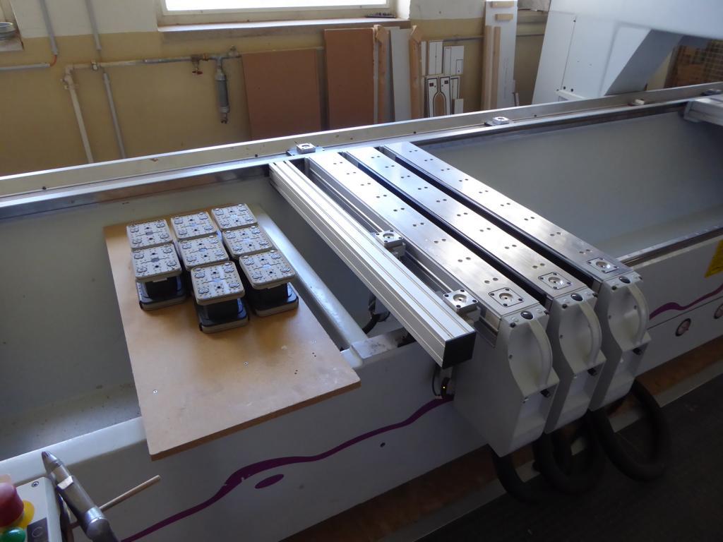 well-maintained woodworking machinery-10