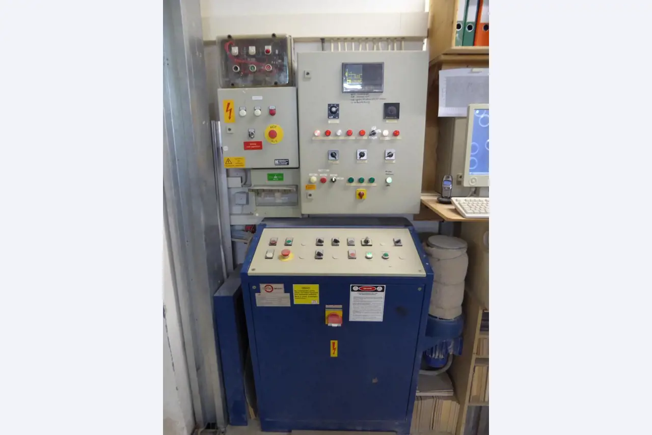 well-maintained woodworking machinery-7