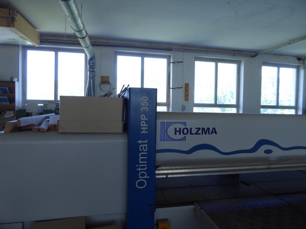 well-maintained woodworking machinery-5