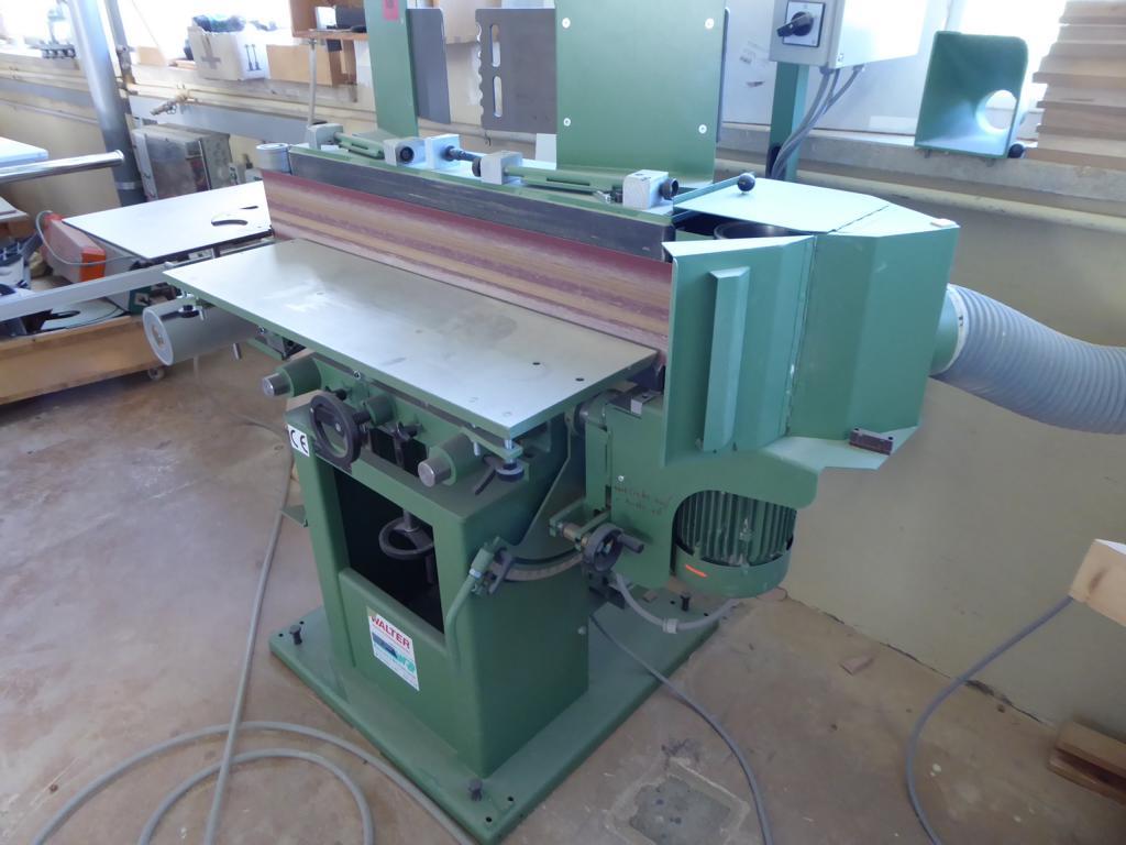 well-maintained woodworking machinery-2