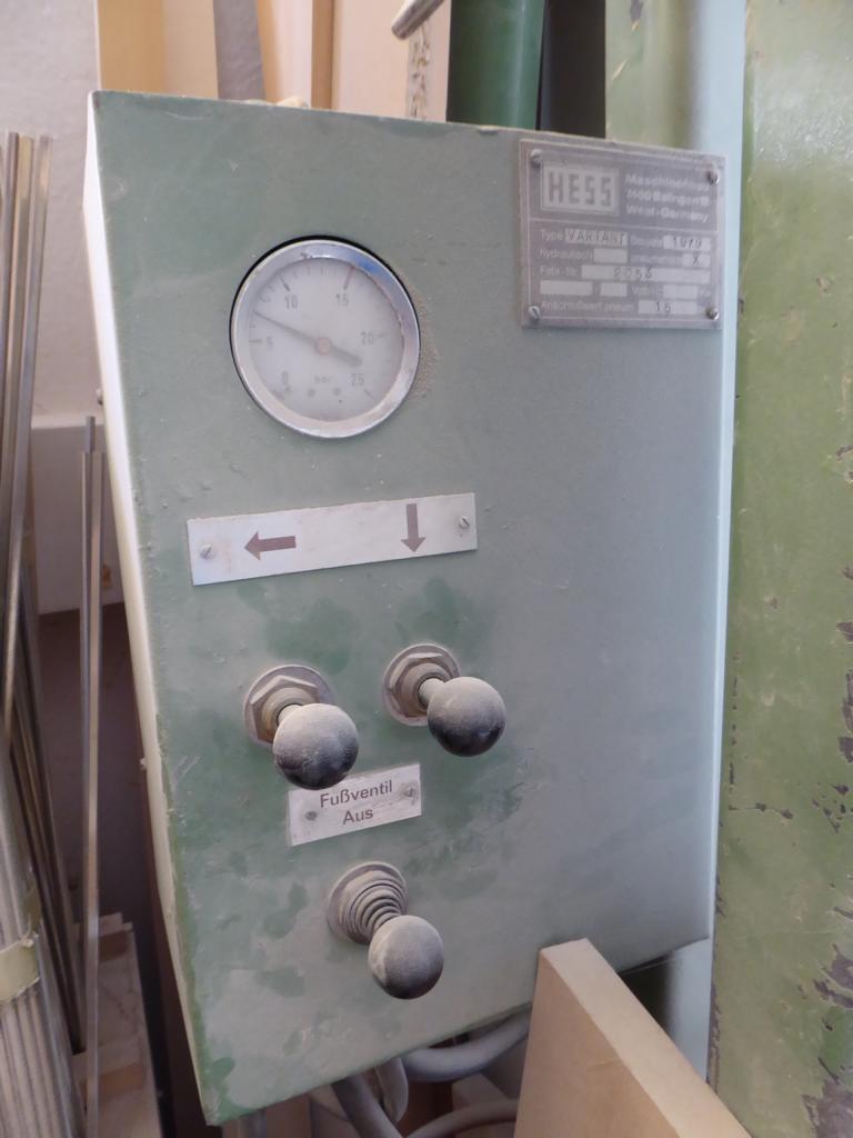 máquinas para trabalhar madeira bem conservadas-3