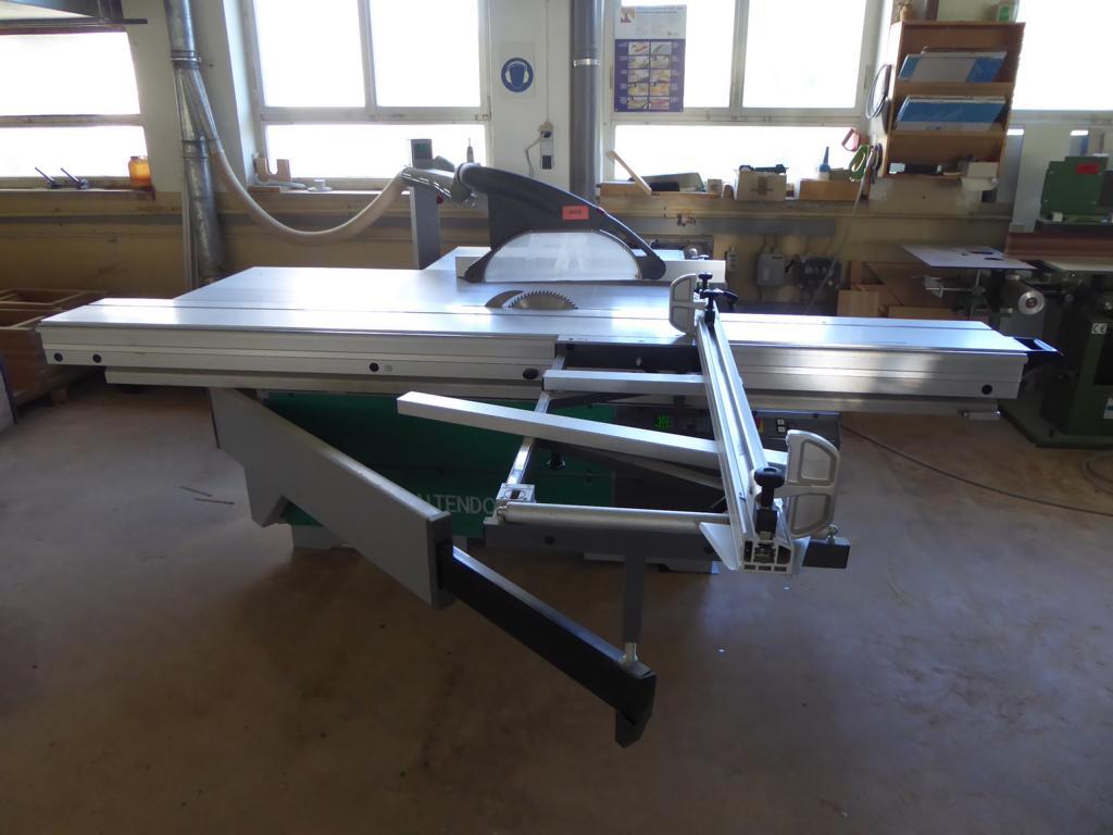 well-maintained woodworking machinery-2