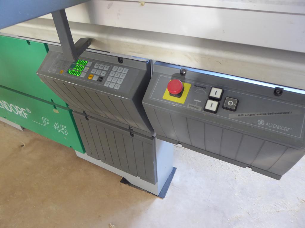 well-maintained woodworking machinery-3