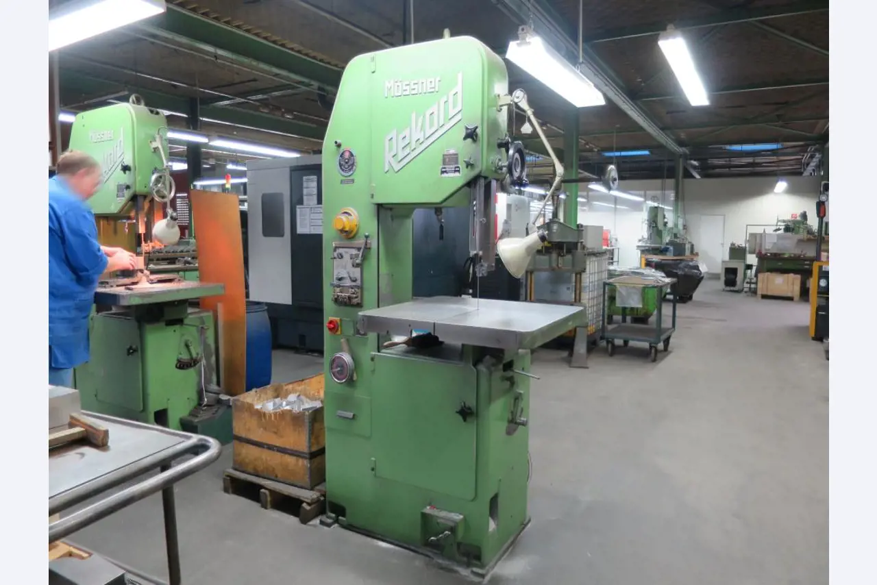 mold making machines (production of shoes lasts)-1
