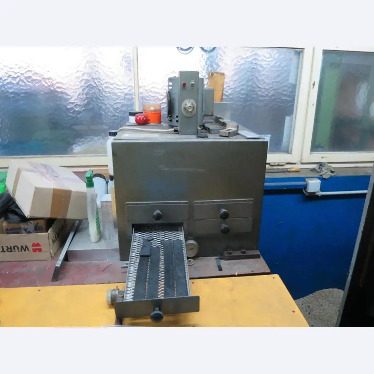 mold making machines (production of shoes lasts)-1