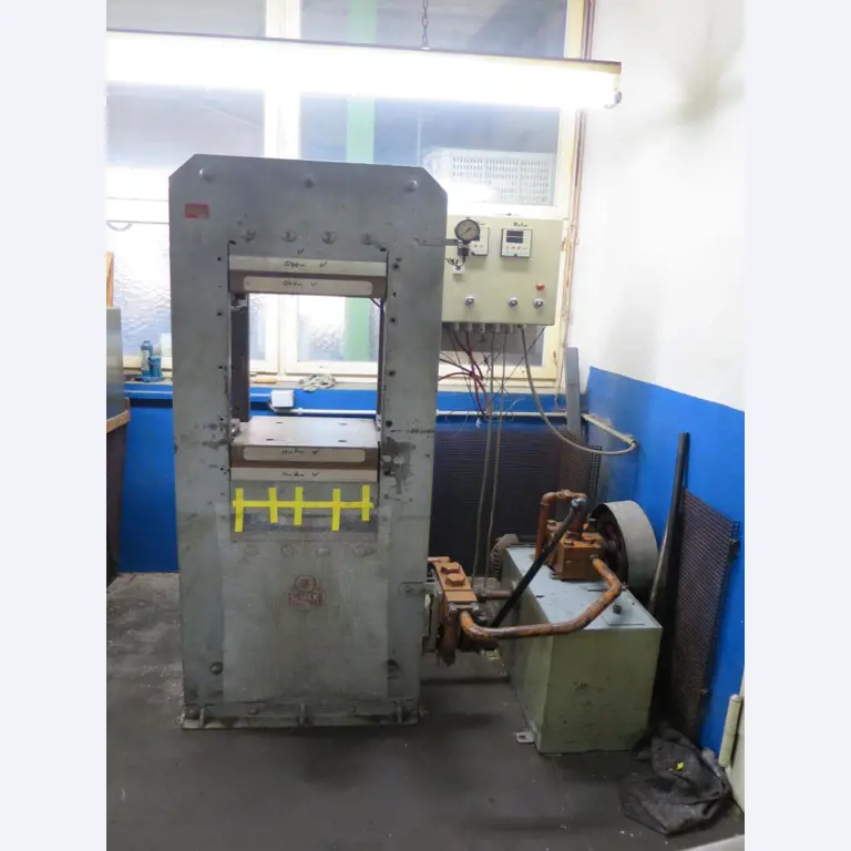 mold making machines (production of shoes lasts)-1