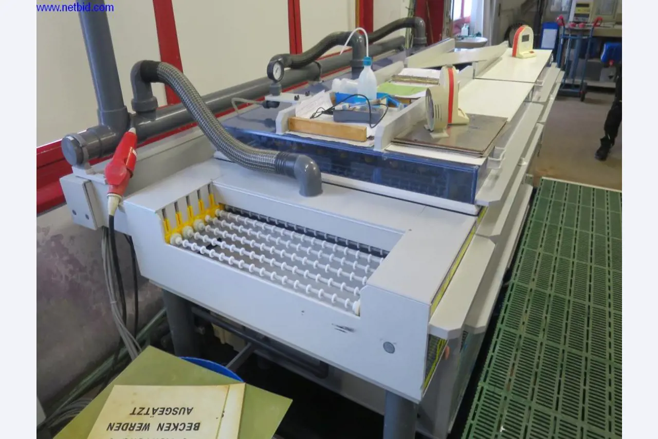 Máquinas bem conservadas para a produção de placas de circuitos impressos-1