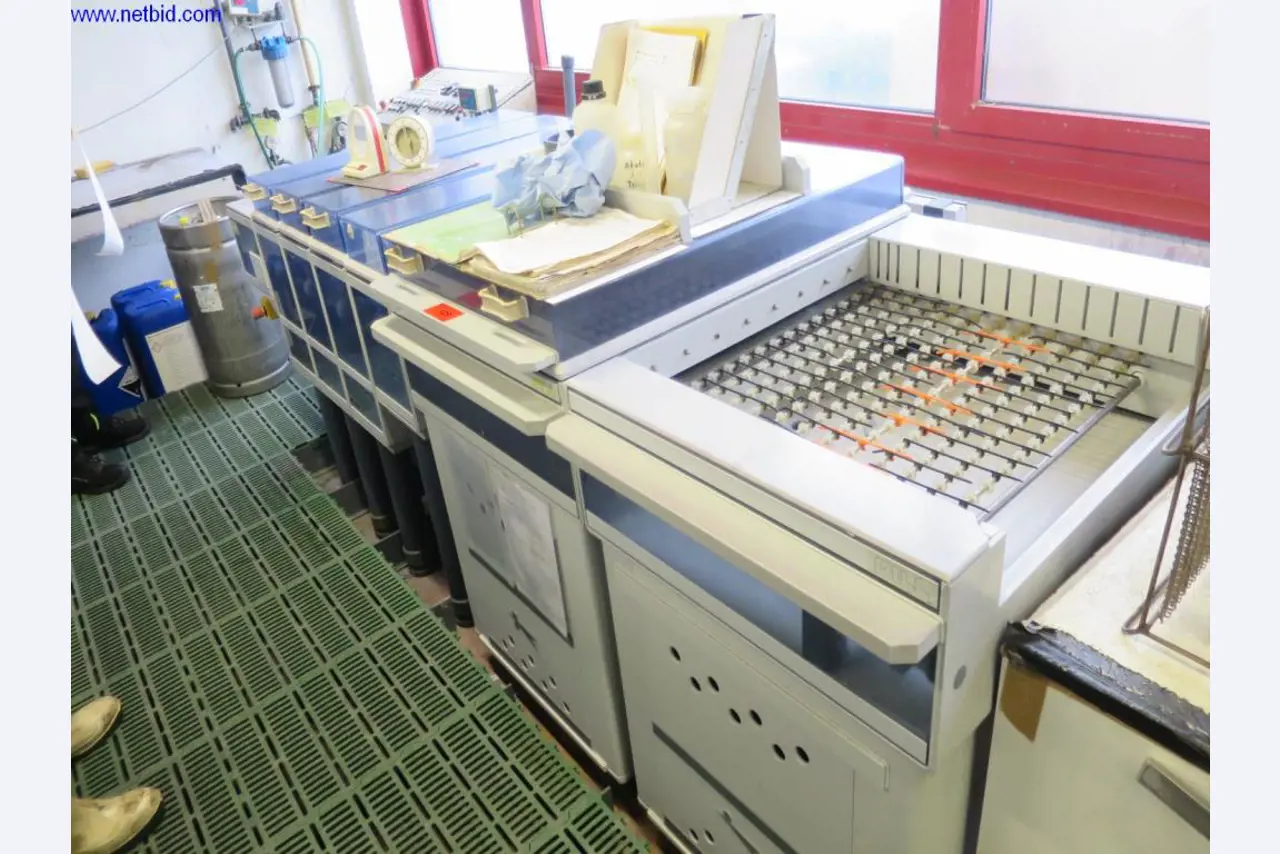 Máquinas bem conservadas para a produção de placas de circuitos impressos-4