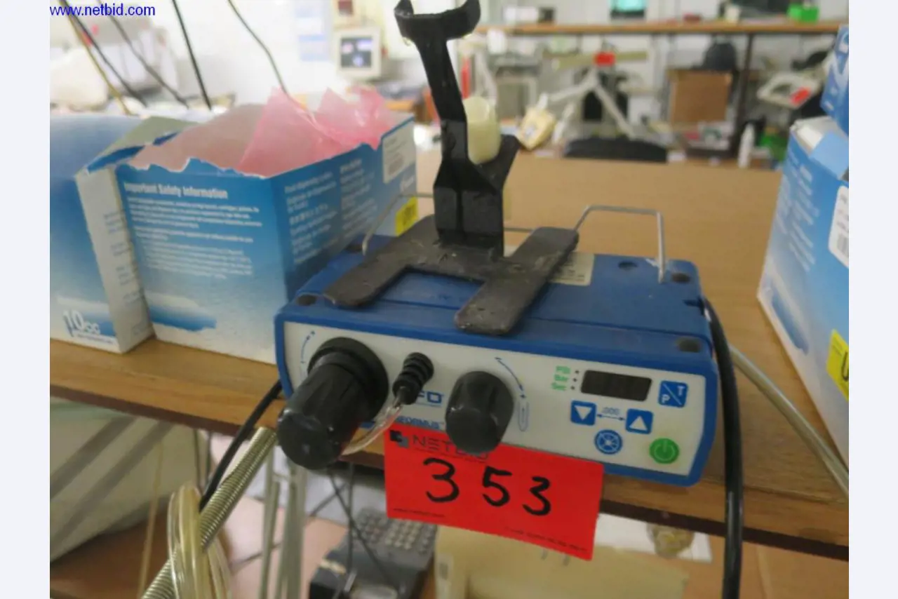 Dobro vzdrževani stroji za proizvodnjo tiskanih vezij-1