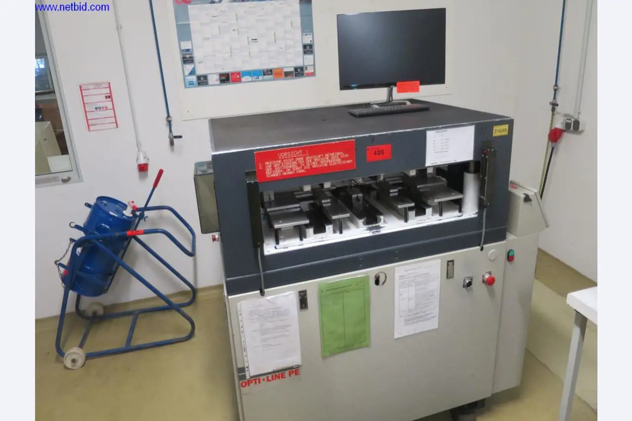 Máquinas bien mantenidas para la producción de circuitos impresos-1