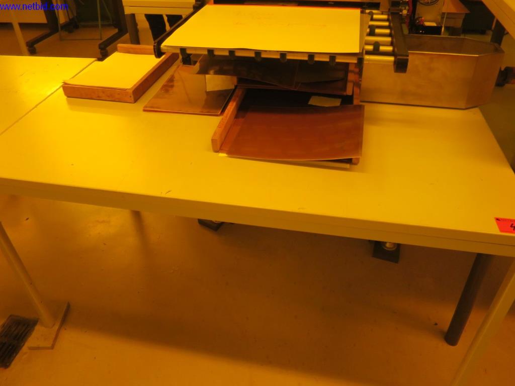 Dobro vzdrževani stroji za proizvodnjo tiskanih vezij-1