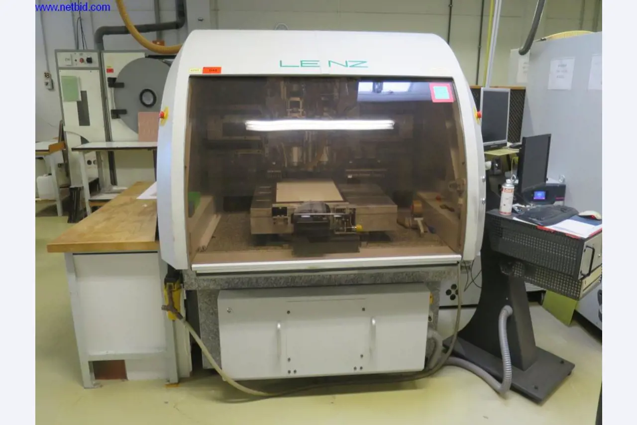 Machines entretenues pour la fabrication de circuits imprimés-1