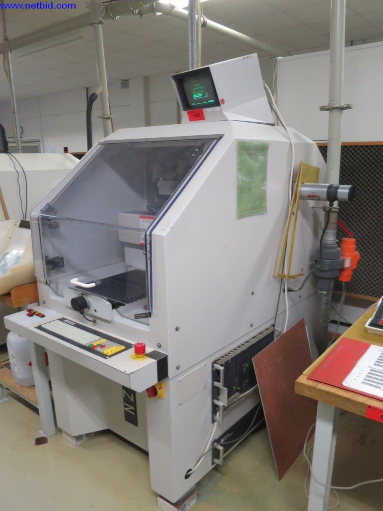 Machines entretenues pour la fabrication de circuits imprimés-2