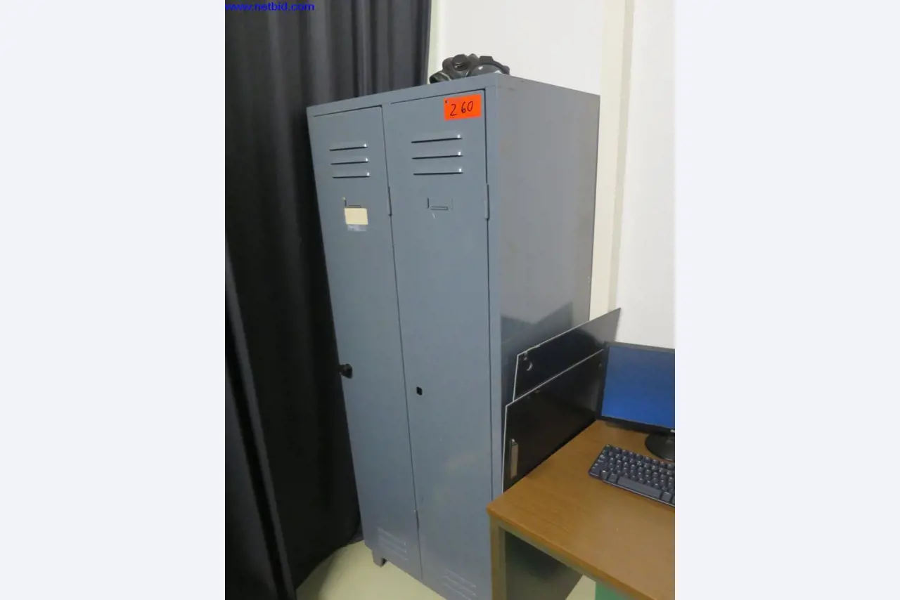 Dobře udržované stroje na výrobu desek s plošnými spoji-1