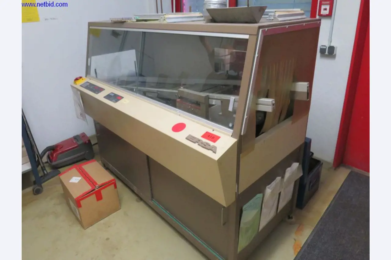 Dobře udržované stroje na výrobu desek s plošnými spoji-1