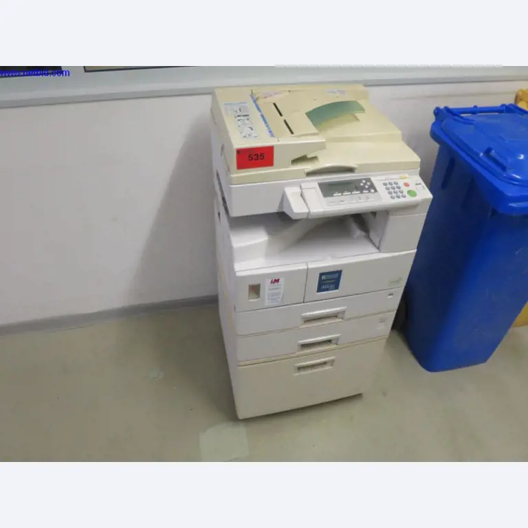 Dobrze utrzymane maszyny do produkcji obwodów drukowanych-1