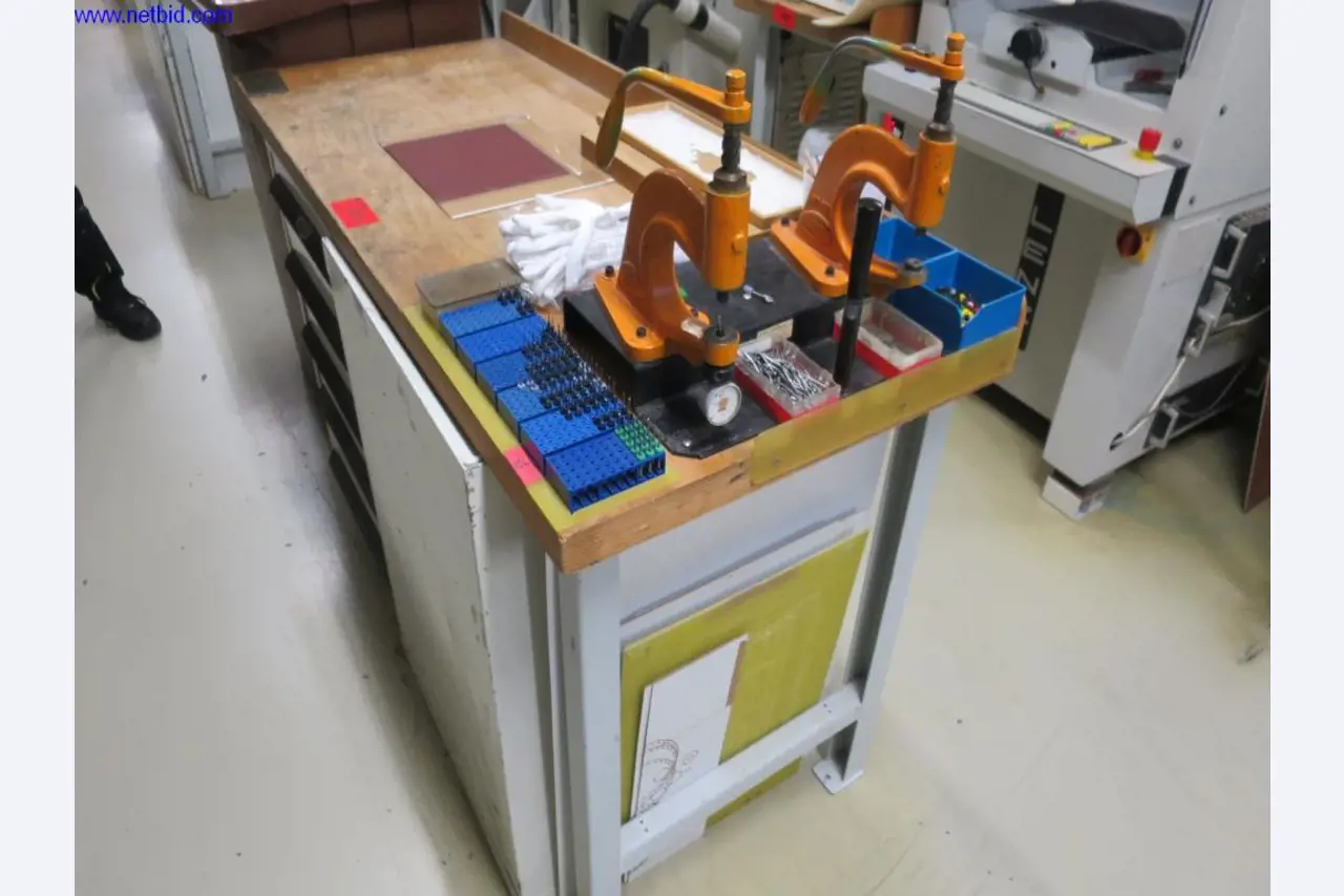 Máquinas bien mantenidas para la producción de circuitos impresos-1