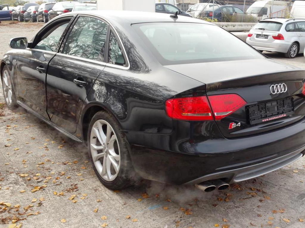 Vários veículos a motor-6