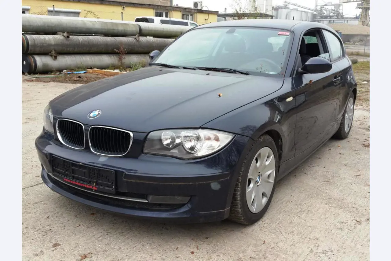 divers véhicules à moteur-1