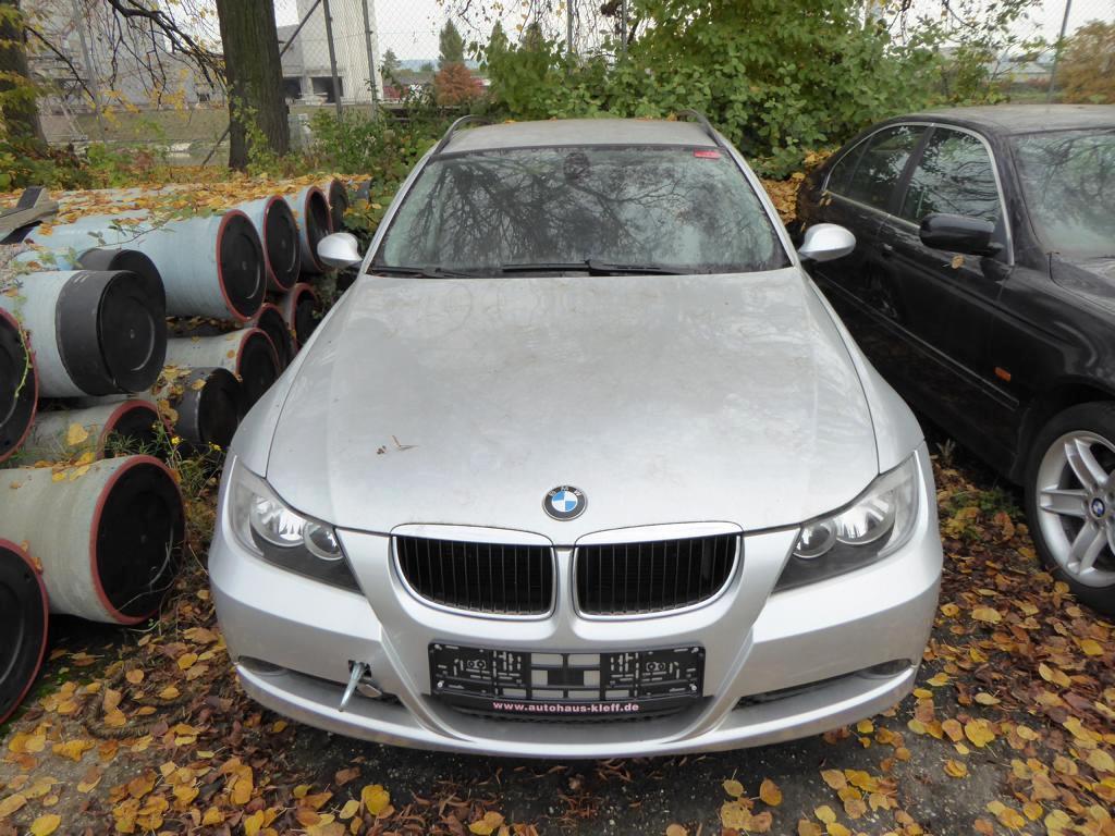 Vários veículos a motor-1