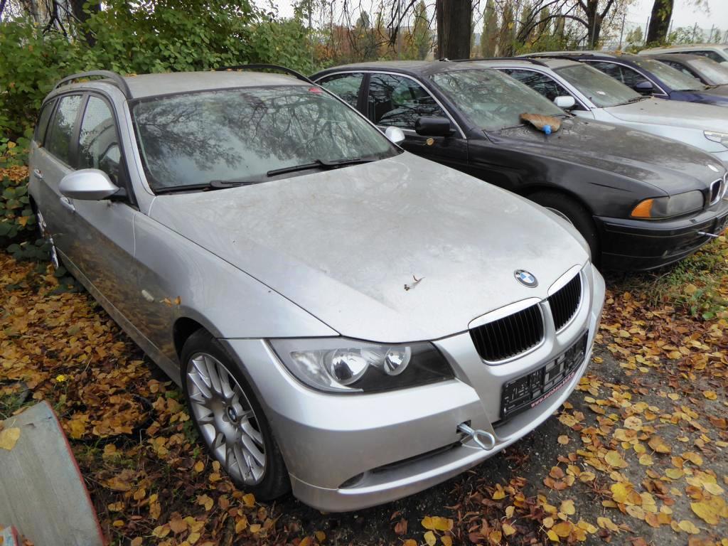 Vários veículos a motor-3