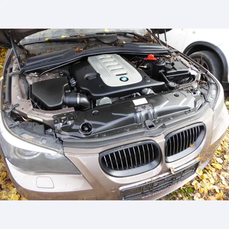 divers véhicules à moteur-5