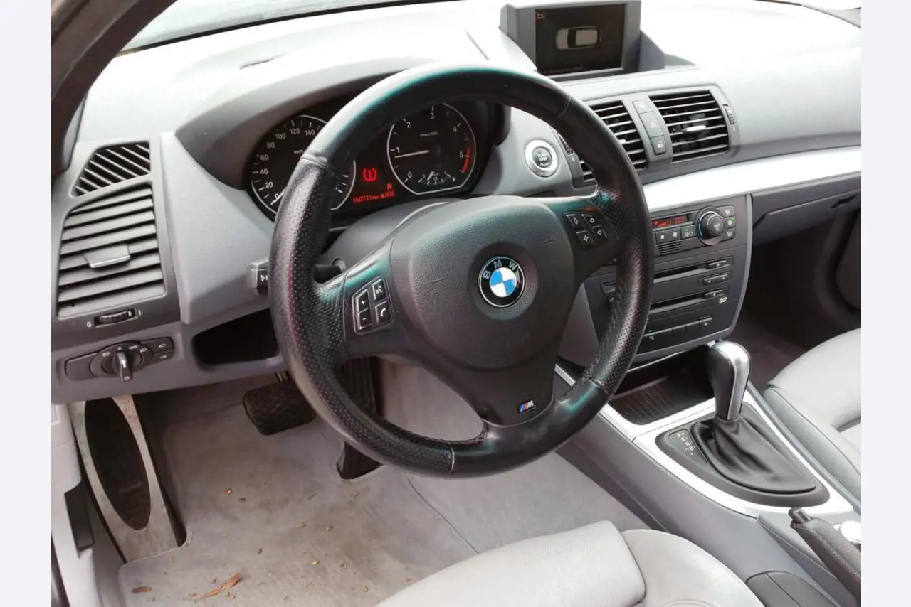 divers véhicules à moteur-5