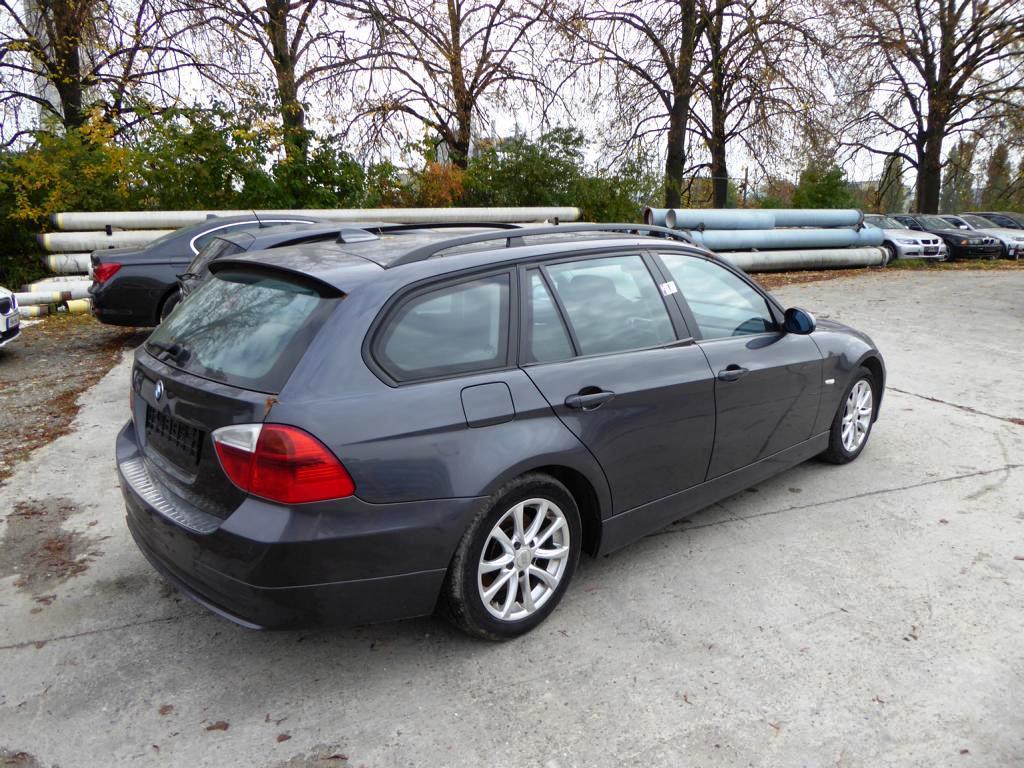 Vários veículos a motor-6