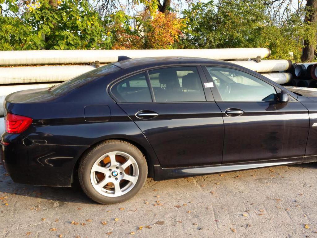 Vários veículos a motor-3