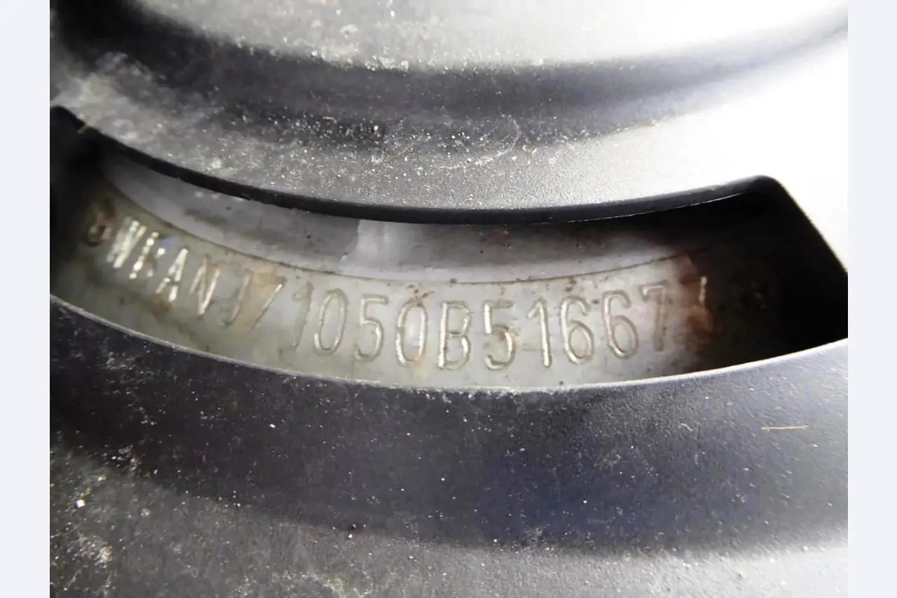 Različna motorna vozila-10