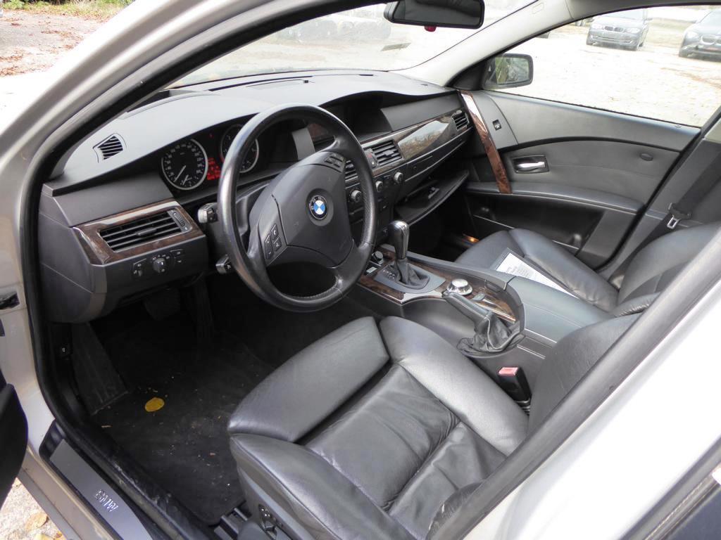 Vários veículos a motor-9