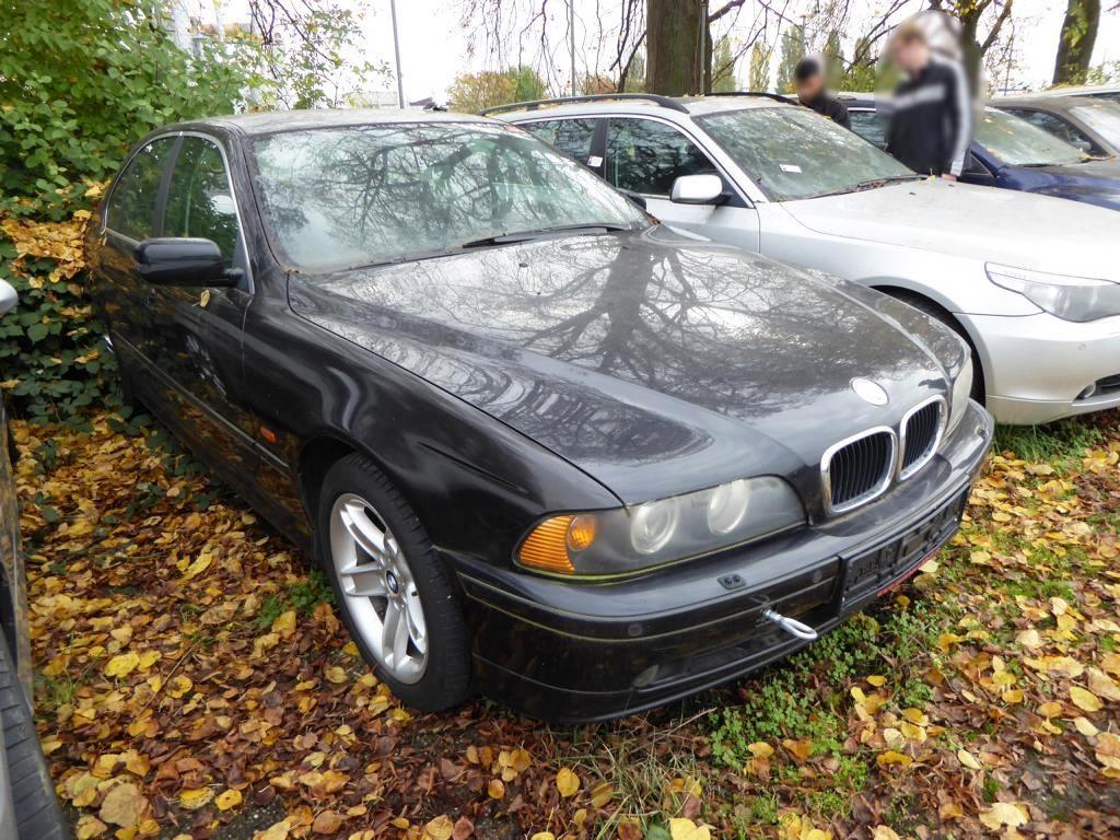 Vários veículos a motor-3