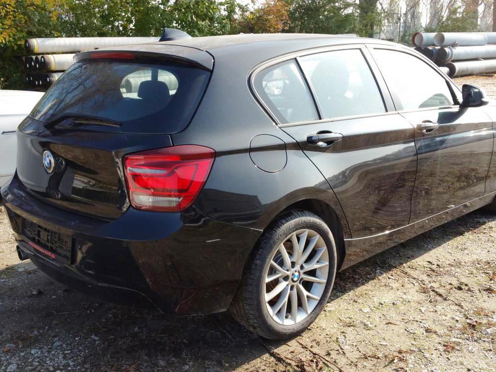 diverse Kraftfahrzeuge-3